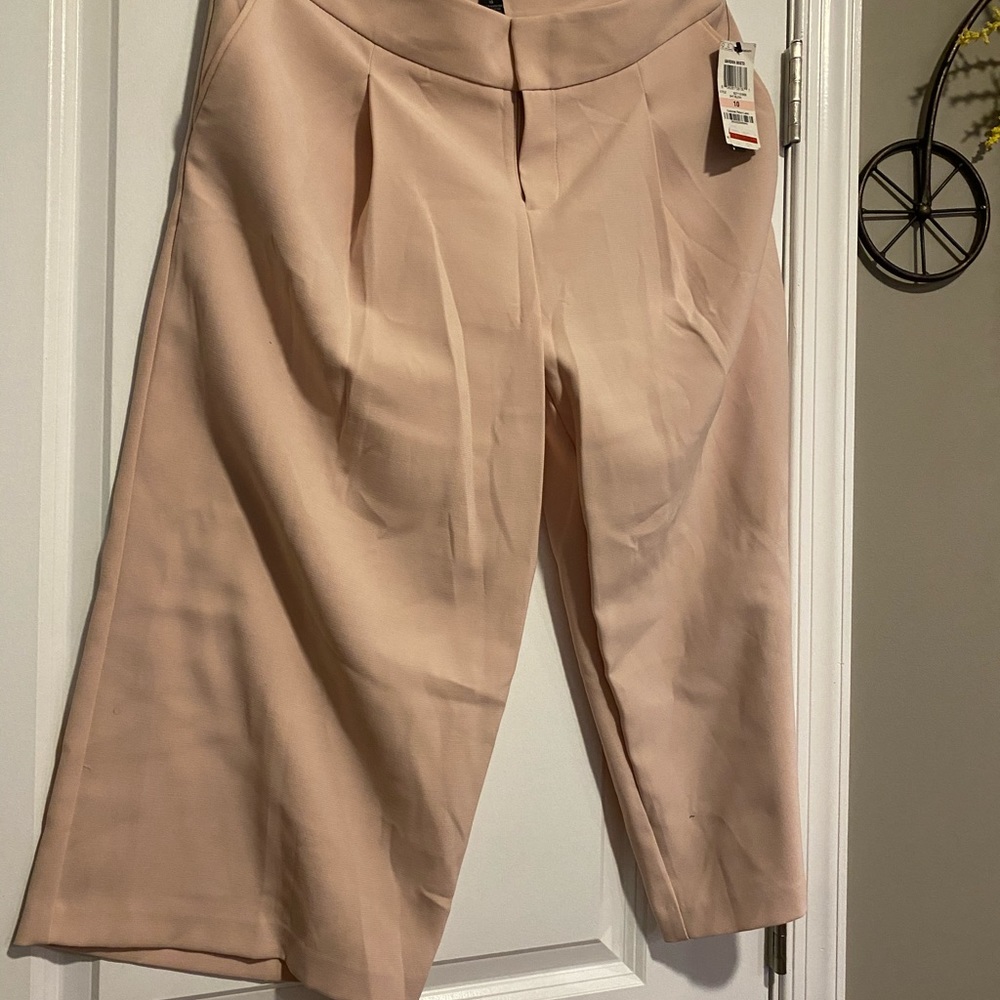 INC NWT sky blush culottes size 10